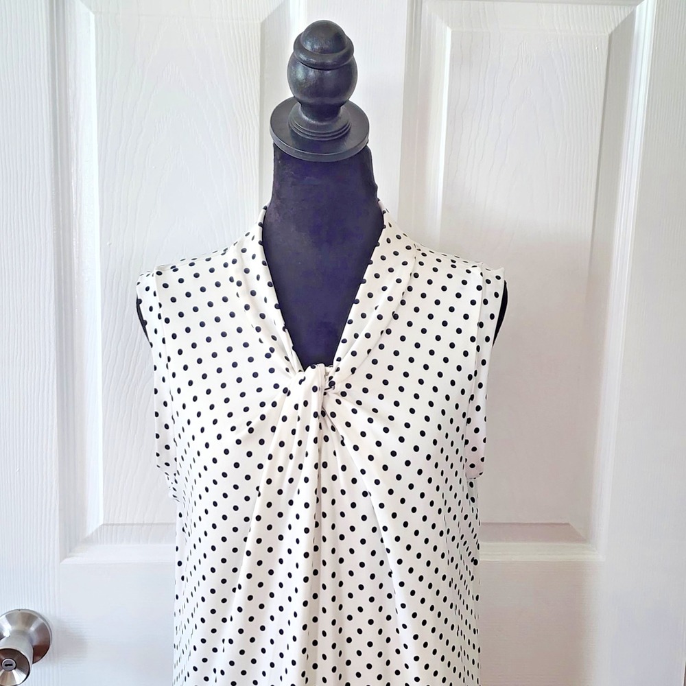 Women's Polka Dot Blouse by Tommy Hilfiger in White &Navy Poly Spandex size LG
